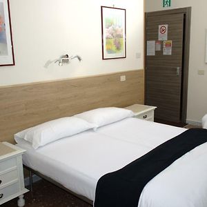 Private Bathroom Triple Room